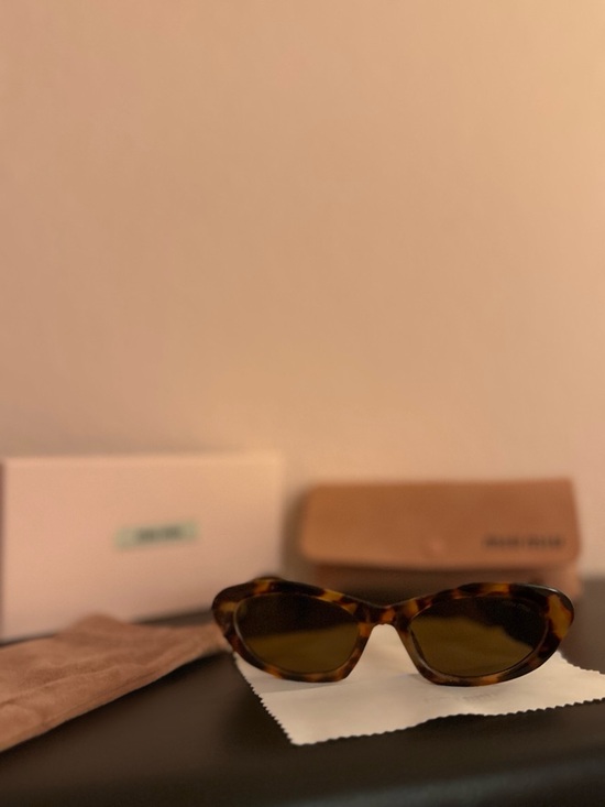 Miu Miu Tortoiseshell Cat-Eye Sunglasses with Brown Lenses main image 5